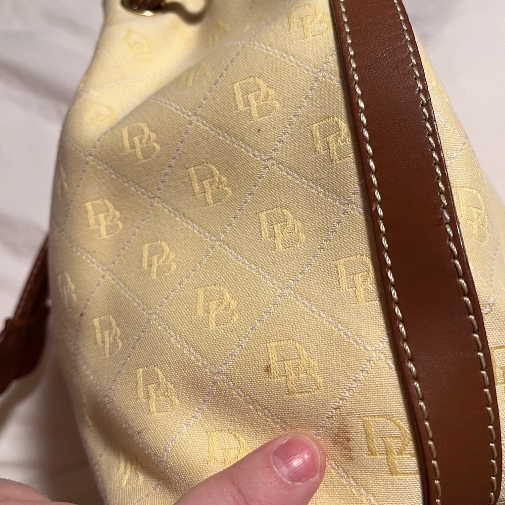 Dooney & Bourke Butter Yellow Canvas and Brown Leather Shoulder Bag - Picture 5 of 10